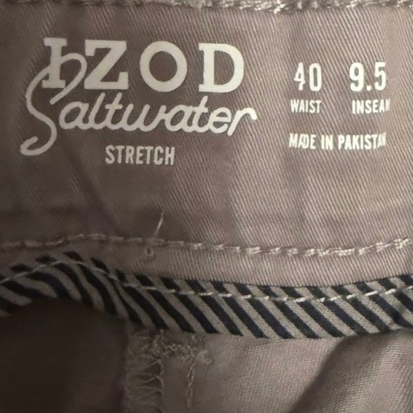 IZOD Saltwater Stretch Chino Shorts Mens 40 Grey Cinderblock 9.5 Inseam NEW - Picture 6 of 7
